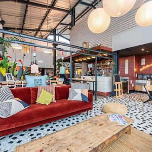 greet hotel Montagnat Bourg en Bresse Sud